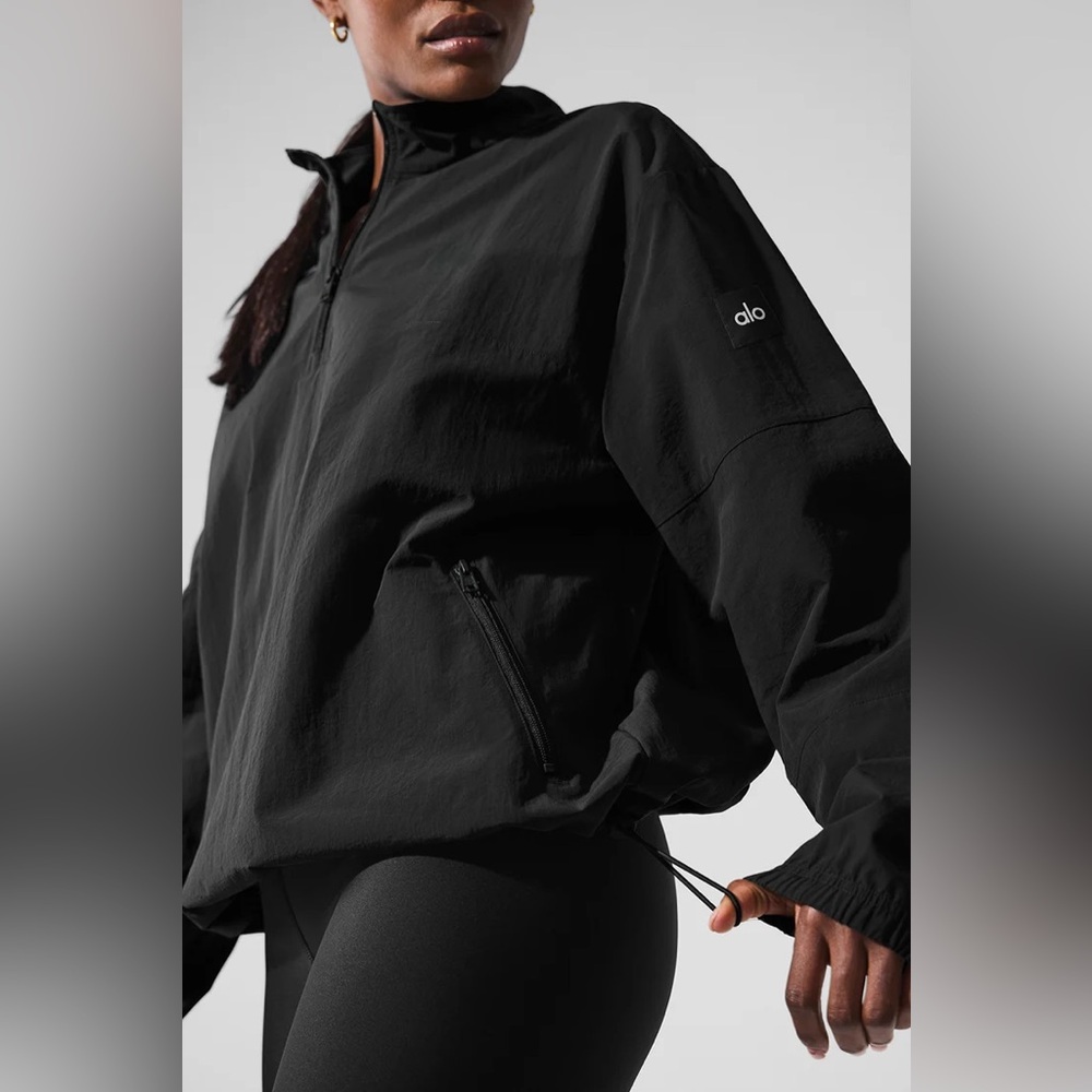 Alo Yoga Light Weight Takeaway Track Pullover Black M - Picture 3 of 8